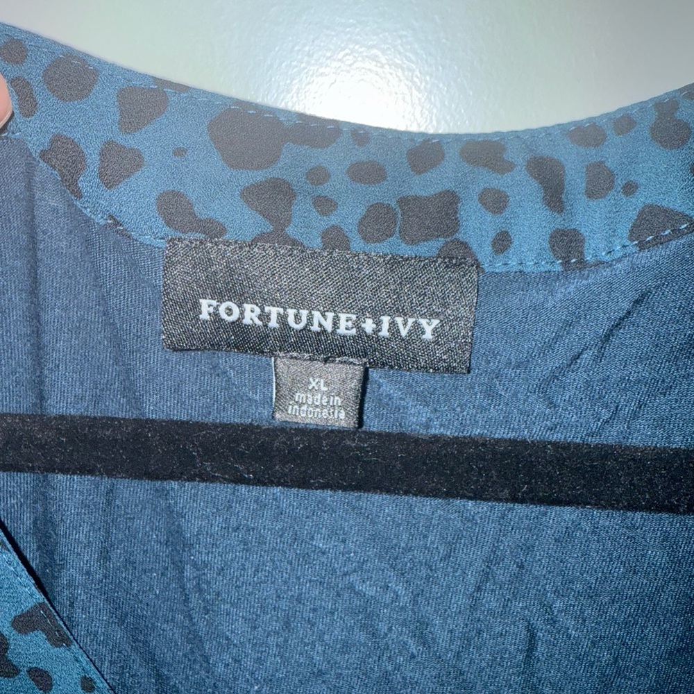Fortune + Ivy Blue Leopard Print Women's Top